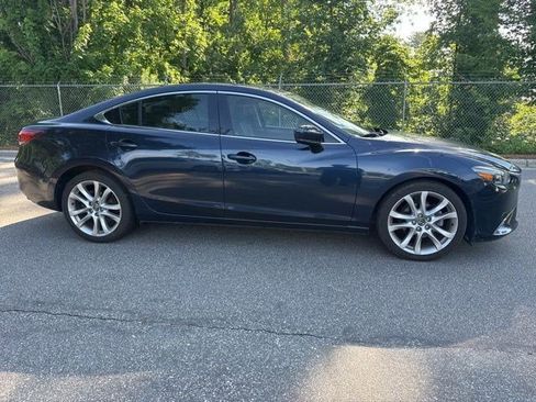 Used 2017 MAZDA MAZDA6 Touring w/ Touring Premium Package FWD image 12