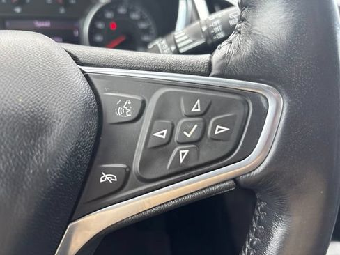 Used 2022 Chevrolet Equinox Premier AWD/4WD image 20