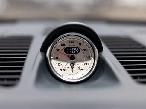 Used 2018 Porsche 911 Targa 4 GTS image 28