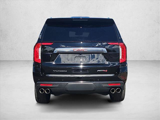 Used 2024 GMC Yukon AT4 w/ Technology Package AWD/4WD image 9