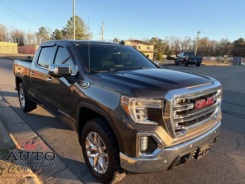 Used 2019 GMC Sierra 1500 SLT w/ SLT Premium Plus Package image 2