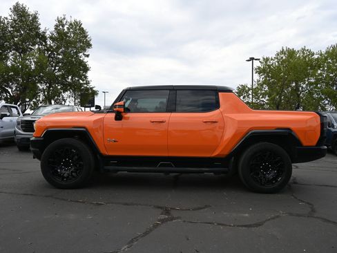 Used 2024 GMC Hummer EV 2X w/ LPO, Illumination Package AWD/4WD image 4