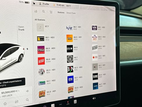 Used 2018 Tesla Model 3 Long Range image 17