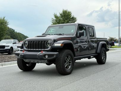 Used 2025 Jeep Gladiator Mojave w/ Convenience Group