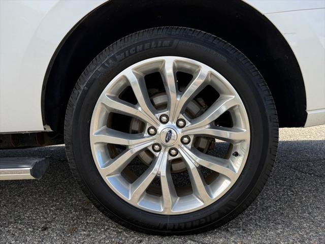 Used 2019 Ford Expedition Platinum AWD/4WD image 31