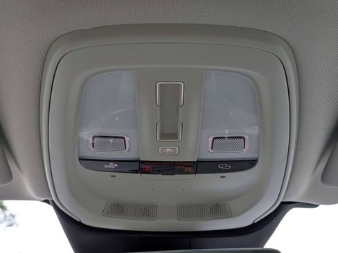 Used 2026 Volvo V60 B5 Cross Country Plus w/ Protection Package Premier image 23