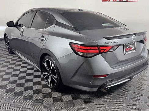 Used 2021 Nissan Sentra SR FWD image 4