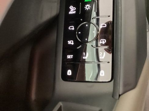 New 2025 Audi Q5 2.0T Premium Plus image 17