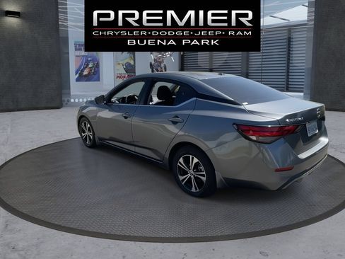 Used 2020 Nissan Sentra SV FWD image 6