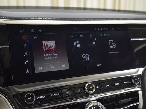 New 2025 Bentley Flying Spur Plug-In Hybrid image 30