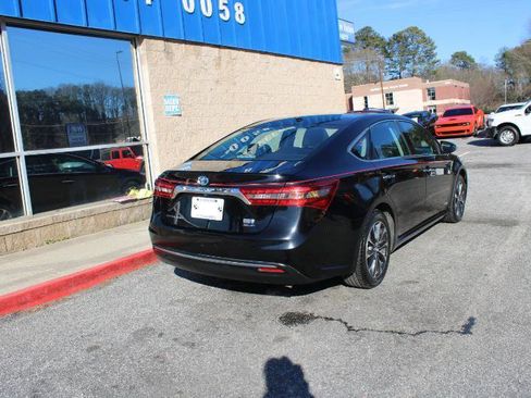 Used 2016 Toyota Avalon XLE Plus image 4