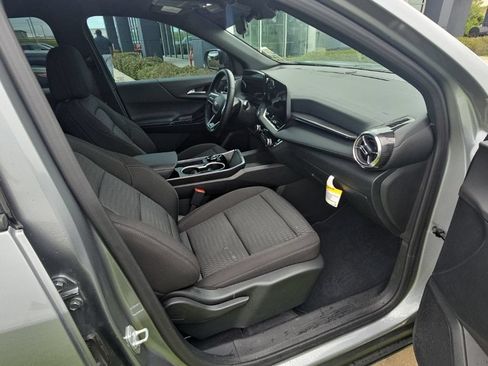 Used 2026 Chevrolet Equinox LT FWD image 22