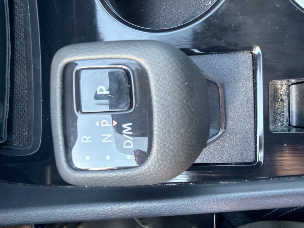 Used 2021 Nissan Rogue S FWD image 33