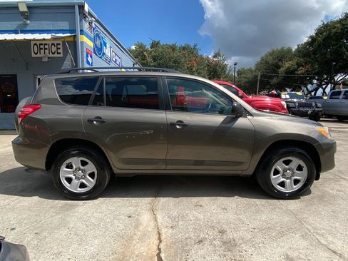 Used 2011 Toyota RAV4 4WD w/ Base L4 Extra Value Pkg image 7