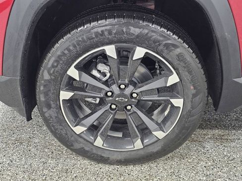 New 2026 Chevrolet Equinox RS w/ LPO, Floor Liner Package image 8