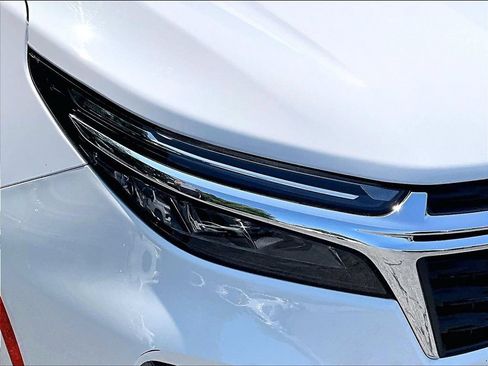 Used 2024 Chevrolet Equinox LT AWD/4WD image 30