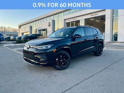 New 2026 Volkswagen Tiguan SE R-Line