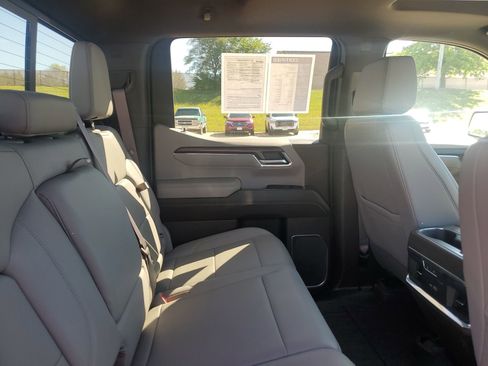 Certified 2023 GMC Sierra 1500 SLT w/ SLT Premium Plus Package image 33