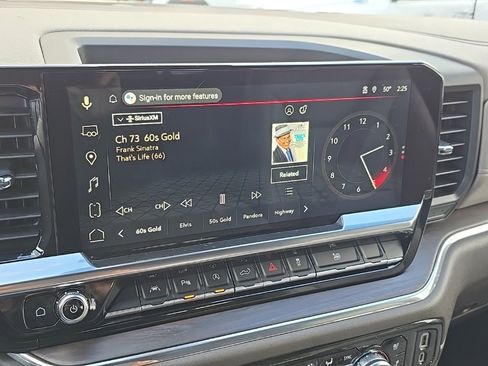 Used 2023 GMC Sierra 1500 SLT w/ SLT Convenience Package image 26