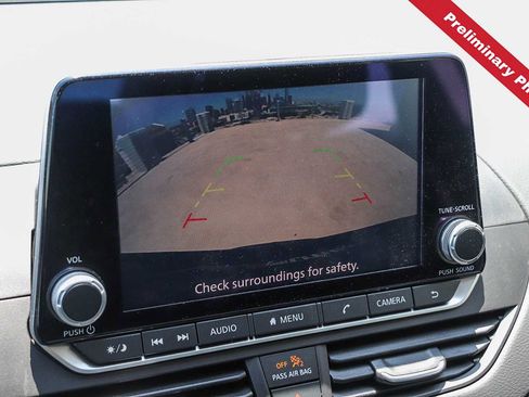 Used 2025 Nissan Altima 2.5 S FWD image 19