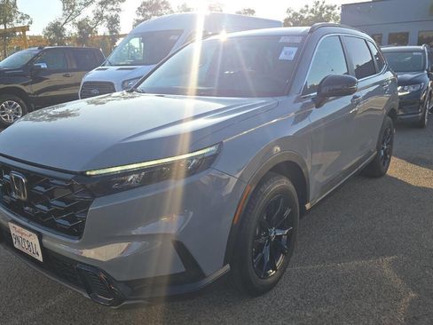 Used 2025 Honda CR-V Sport-L image 5