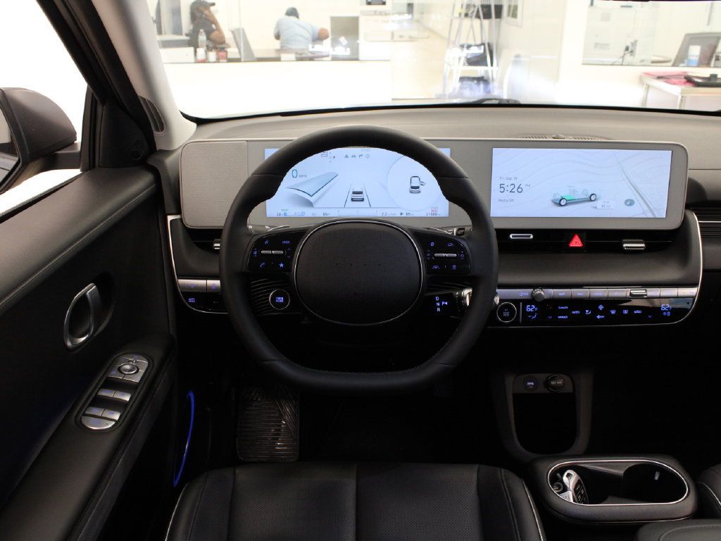 Used 2023 Hyundai Ioniq 5 SEL w/ Cargo Package AWD/4WD image 19