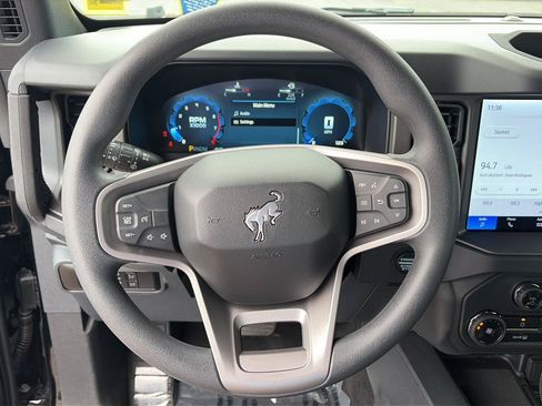 New 2025 Ford Bronco 4-Door AWD/4WD image 5