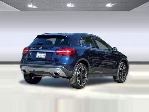 Used 2018 Mercedes-Benz GLA 250 image 9