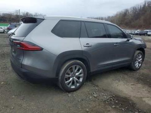 Used 2025 Toyota Grand Highlander AWD image 5