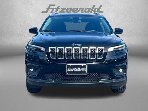 Used 2019 Jeep Cherokee Latitude Plus w/ Comfort/Convenience Group AWD/4WD image 6