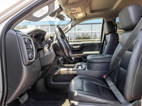 Used 2019 Chevrolet Silverado 1500 RST AWD/4WD image 7
