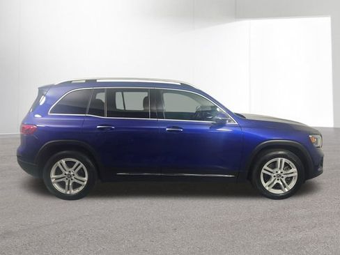 Used 2021 Mercedes-Benz GLB 250 4MATIC image 35