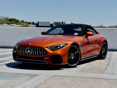 New 2024 Mercedes-Benz SL 63 AMG 4MATIC image 2