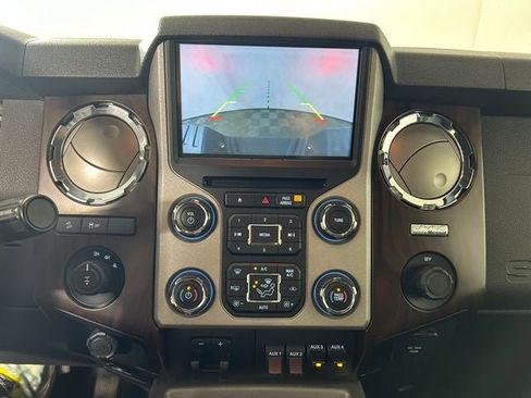 Used 2015 Ford F250 Lariat w/ Chrome Package AWD/4WD image 24