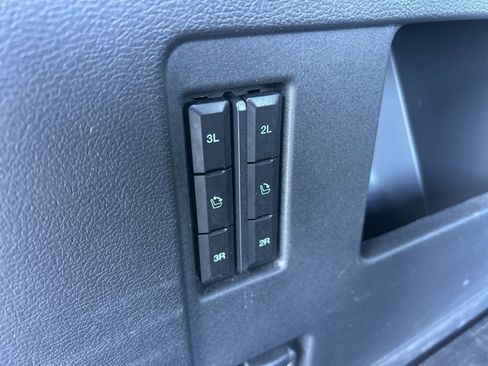 Used 2024 Ford Expedition Max Platinum image 18