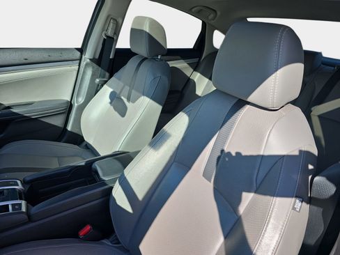 Used 2017 Honda Civic EX-L image 10