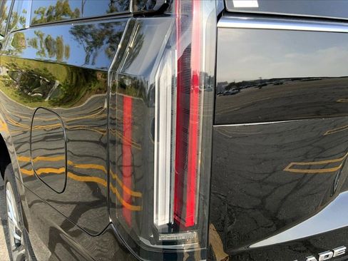 New 2026 Cadillac Escalade Luxury w/ Touring Package image 15