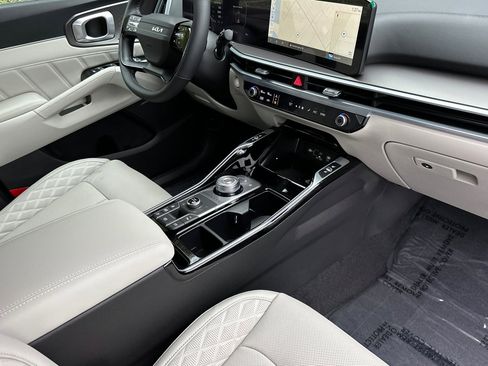 New 2026 Kia Sorento SX Prestige image 13