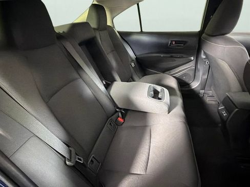 Used 2025 Toyota Corolla LE FWD image 29