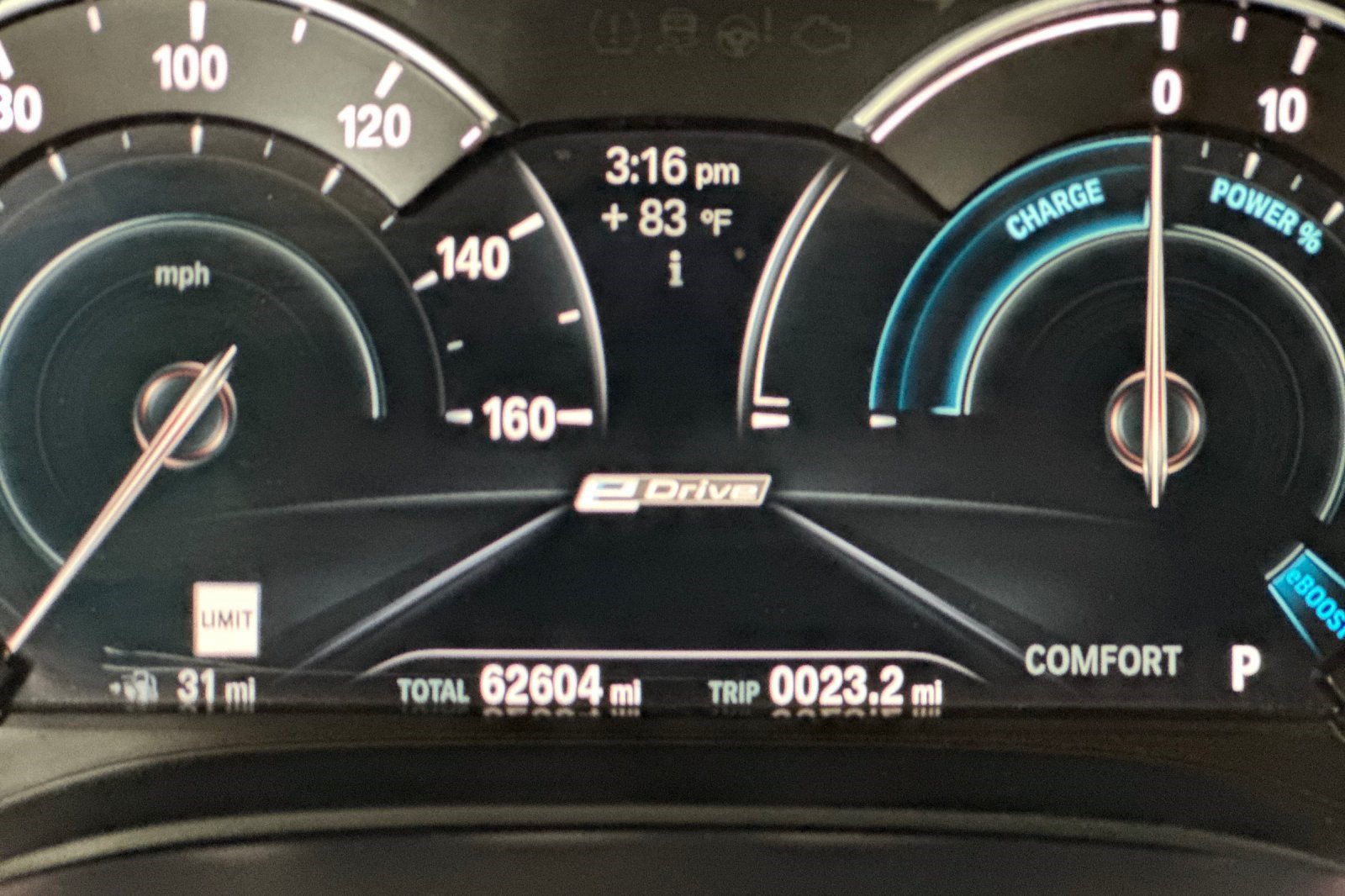Used 2019 BMW 530e w/ Convenience Package RWD image 23