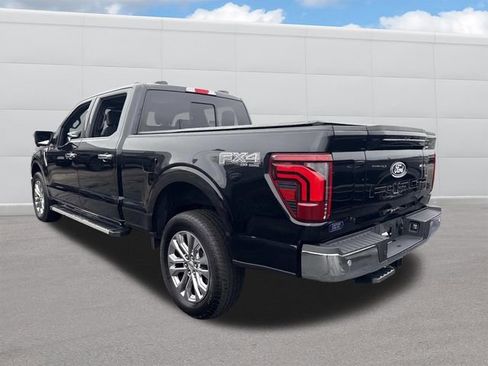 Used 2025 Ford F150 Lariat w/ Equipment Group 502A High AWD/4WD image 3
