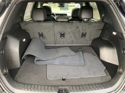 Used 2025 GMC Terrain Elevation w/ Elevation Premium Package image 5