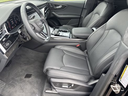 Used 2026 Audi Q8 Prestige w/ Prestige Package AWD/4WD image 5