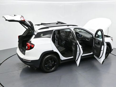 Used 2022 GMC Terrain AT4 AWD/4WD image 47