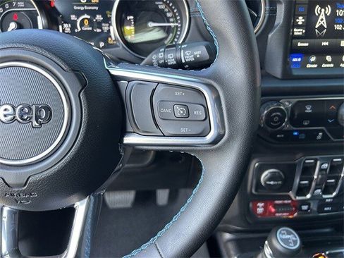Used 2023 Jeep Wrangler Unlimited Rubicon 4xe image 25
