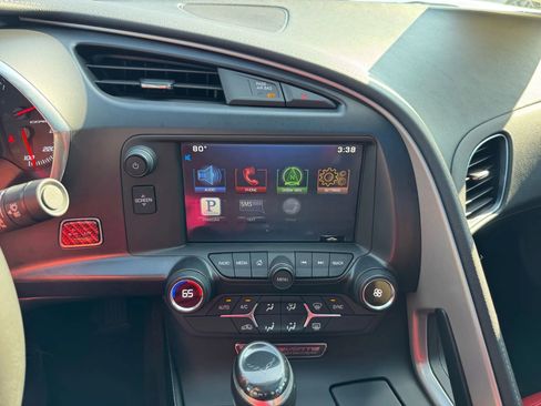 Used 2015 Chevrolet Corvette Stingray Coupe w/ ZF1 Appearance Package image 32