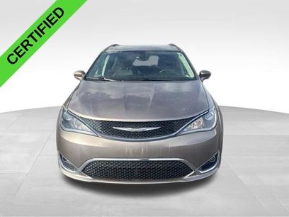 Used 2017 Chrysler Pacifica Touring-L