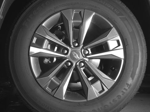 Used 2025 Chevrolet Equinox LT FWD image 12