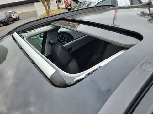 Used 2018 Hyundai Kona SEL image 35