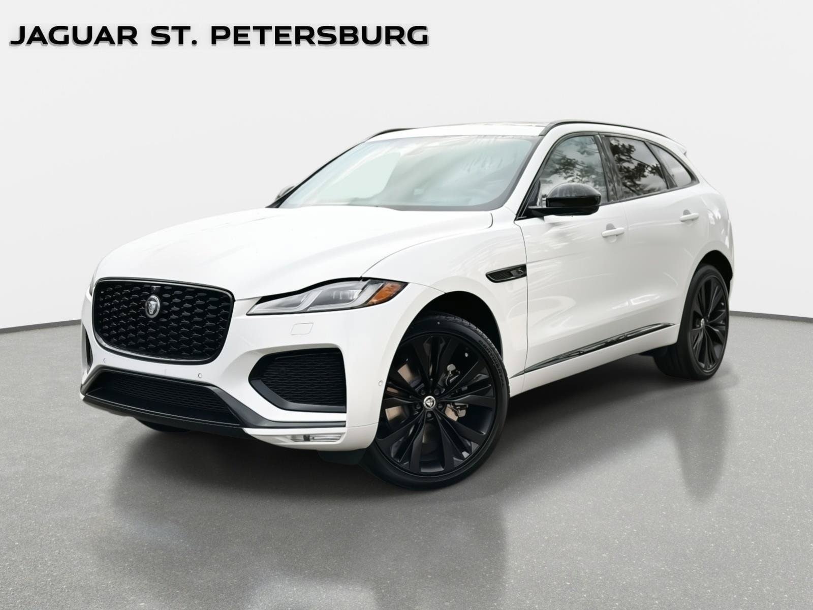Used 2026 Jaguar F-PACE R-Dynamic S AWD/4WD image 1